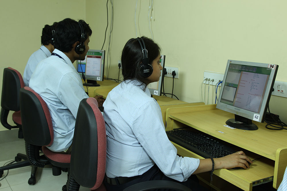 OmDayal Group of Institutions Language Lab photo 3