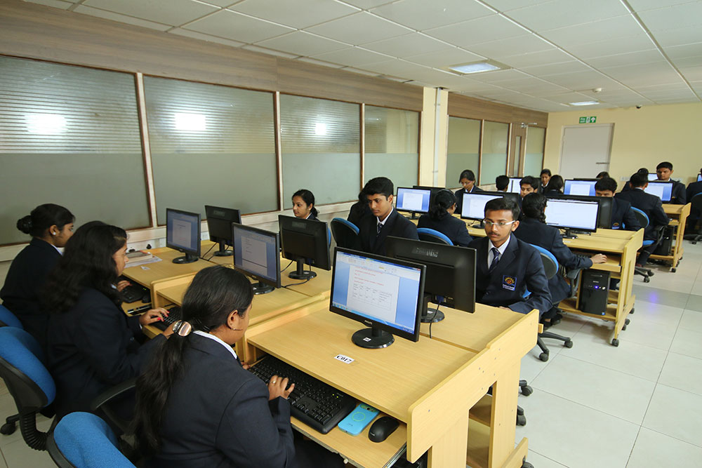 OmDayal Group of Institutions Computer Lab photo 3