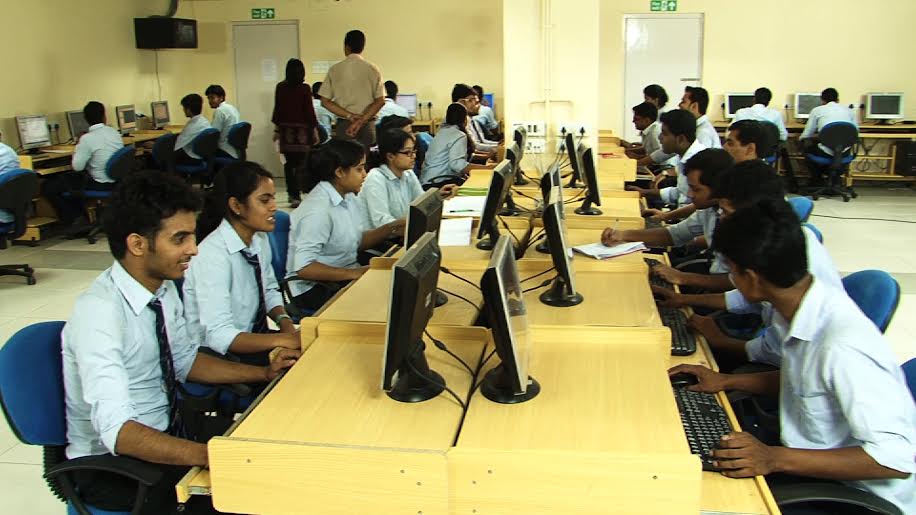 OmDayal Group of Institutions Computer Lab photo 5