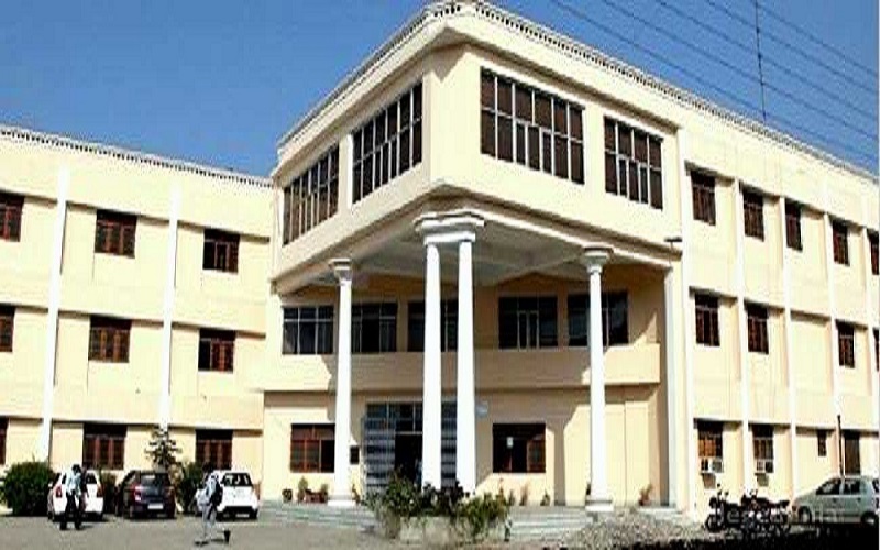 School of Science, IFTM University Moradabad Academic Building photo 3