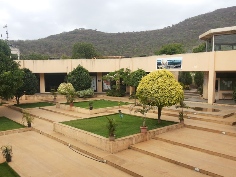 ISB&M College Of Commerce Pune Academic Building photo 2