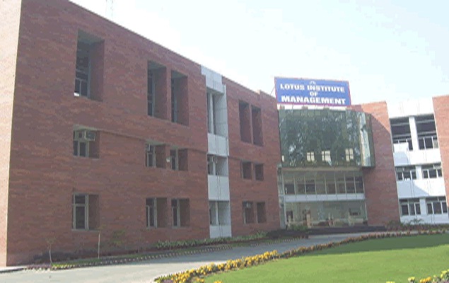 Lotus Group of Institutions Bareilly Academic Building photo 2
