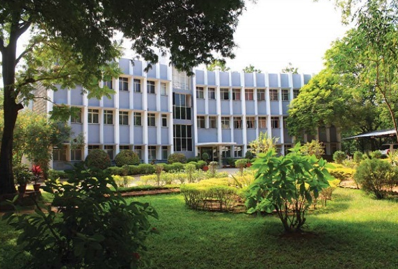 CMC Vellore Academic Building photo 6