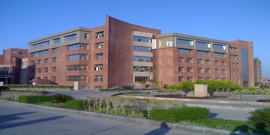 Amity University Gurgaon Academic Building photo 1