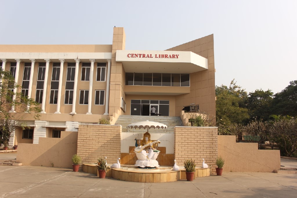Medicaps University Indore Academic Building photo 15