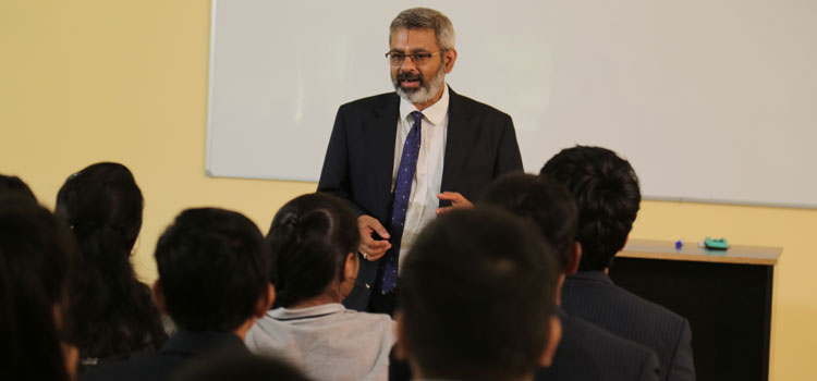 VYASA Business School Bangalore Classroom photo 4