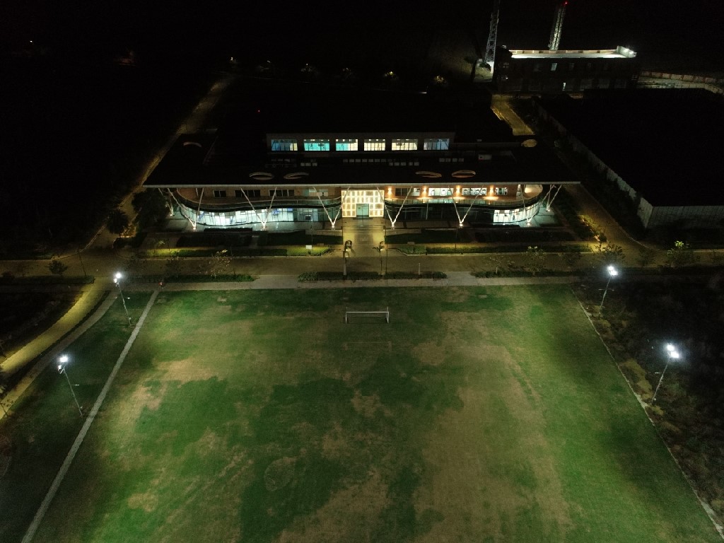 SNU Noida SNU Campus View photo 8