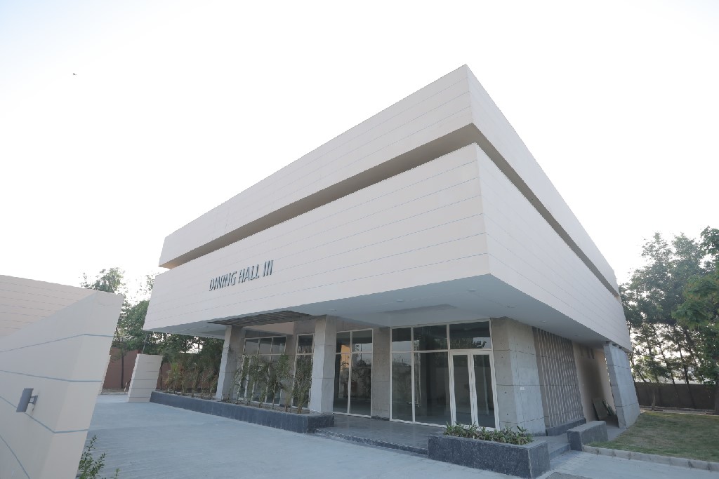 SNU Noida Academic Building photo 8