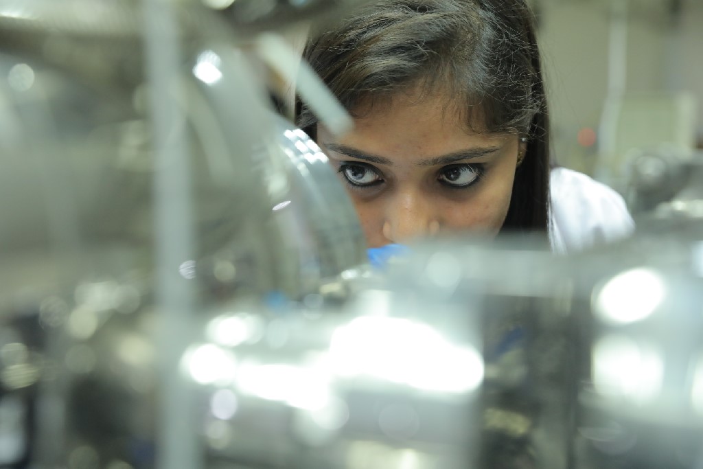 SNU Noida SNU Lab photo 12