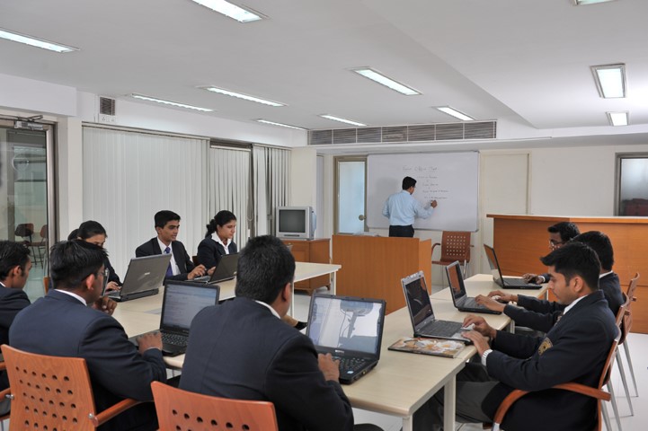 Jindal School of Hotel Management Vadodara Infrastructure photo 4