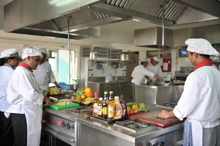 Jindal School of Hotel Management Vadodara Infrastructure photo 8