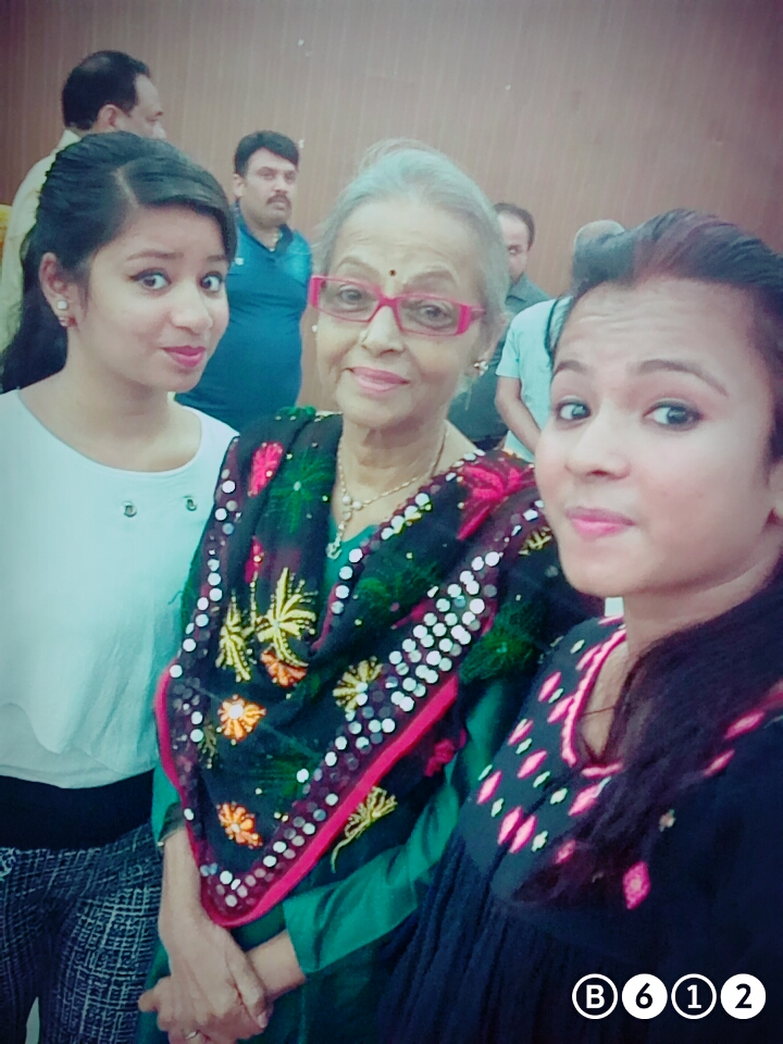 NRAI School of Mass Communication New Delhi Students with Celebrities photo 6
