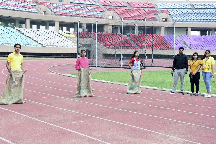 Amity University Ranchi Amiphoria Day - 1 photo 8