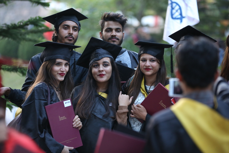 Shoolini University Solan Convocation photo 5