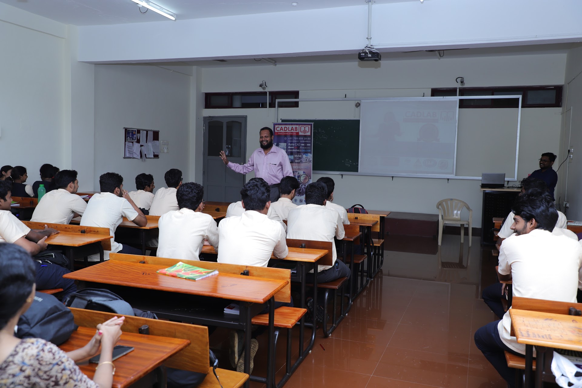Sahrdaya College of Engineering Kodakara Clasrooms and labs photo 4