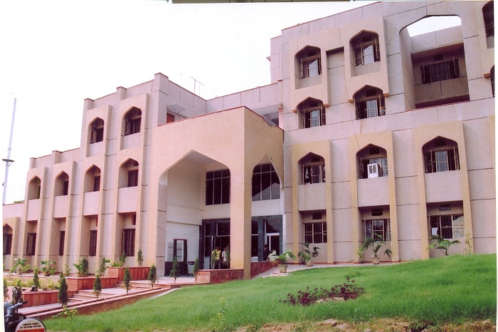 Jamia Hamdard University Delhi Campus photo 5