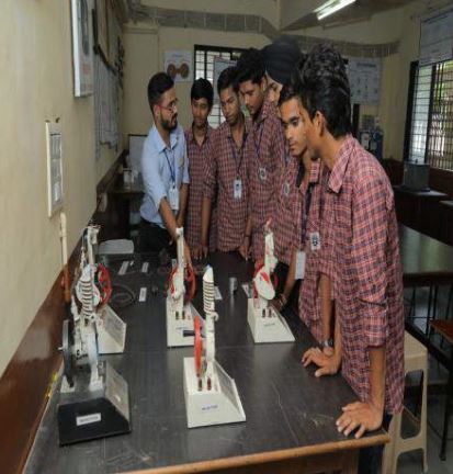 Bhagwan Mahavir Polytechnic Surat College Campus photo 12