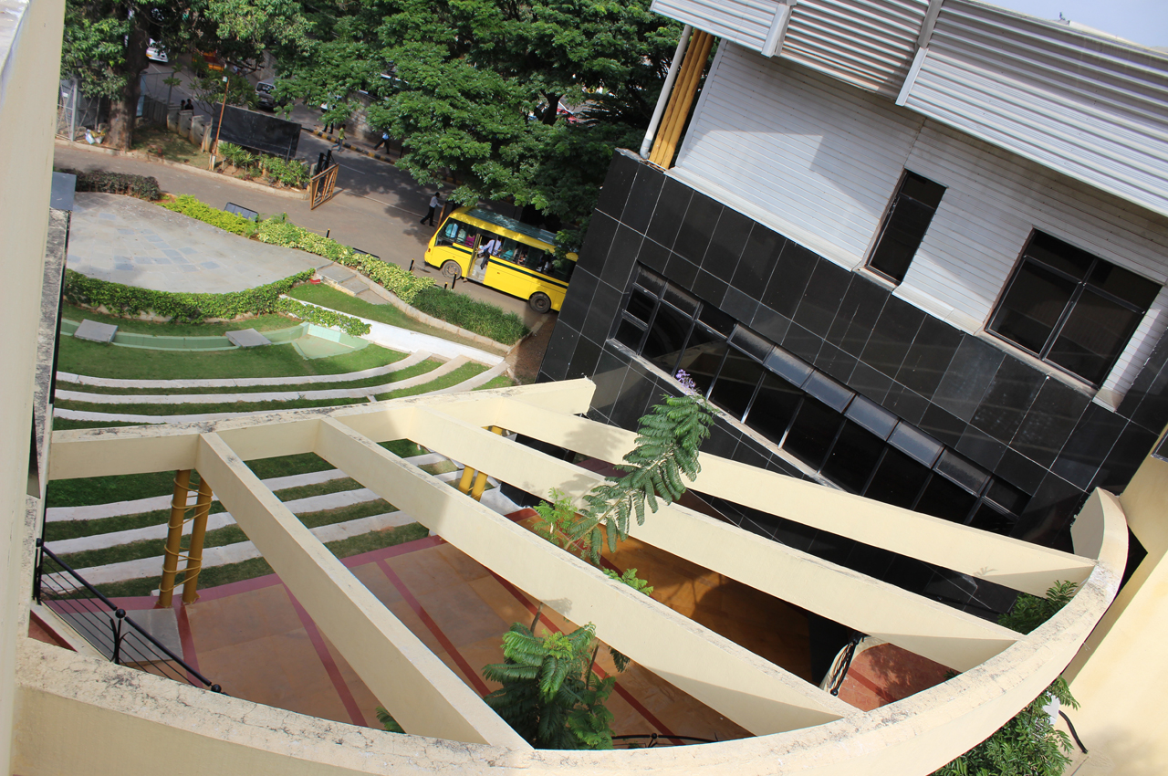 JAGSOM Bangalore Academic Building photo 2