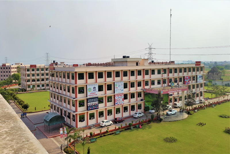 SDGI Global University Campus & Infrastructure photo 4