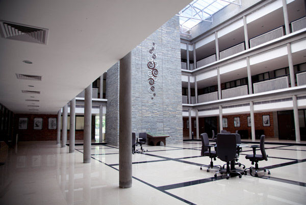 UPES, School of Advanced Engineering Dehradun Academic Building photo 6