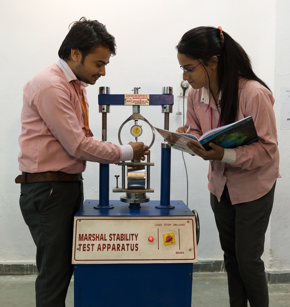 Jaipur National University Classroom photo 3