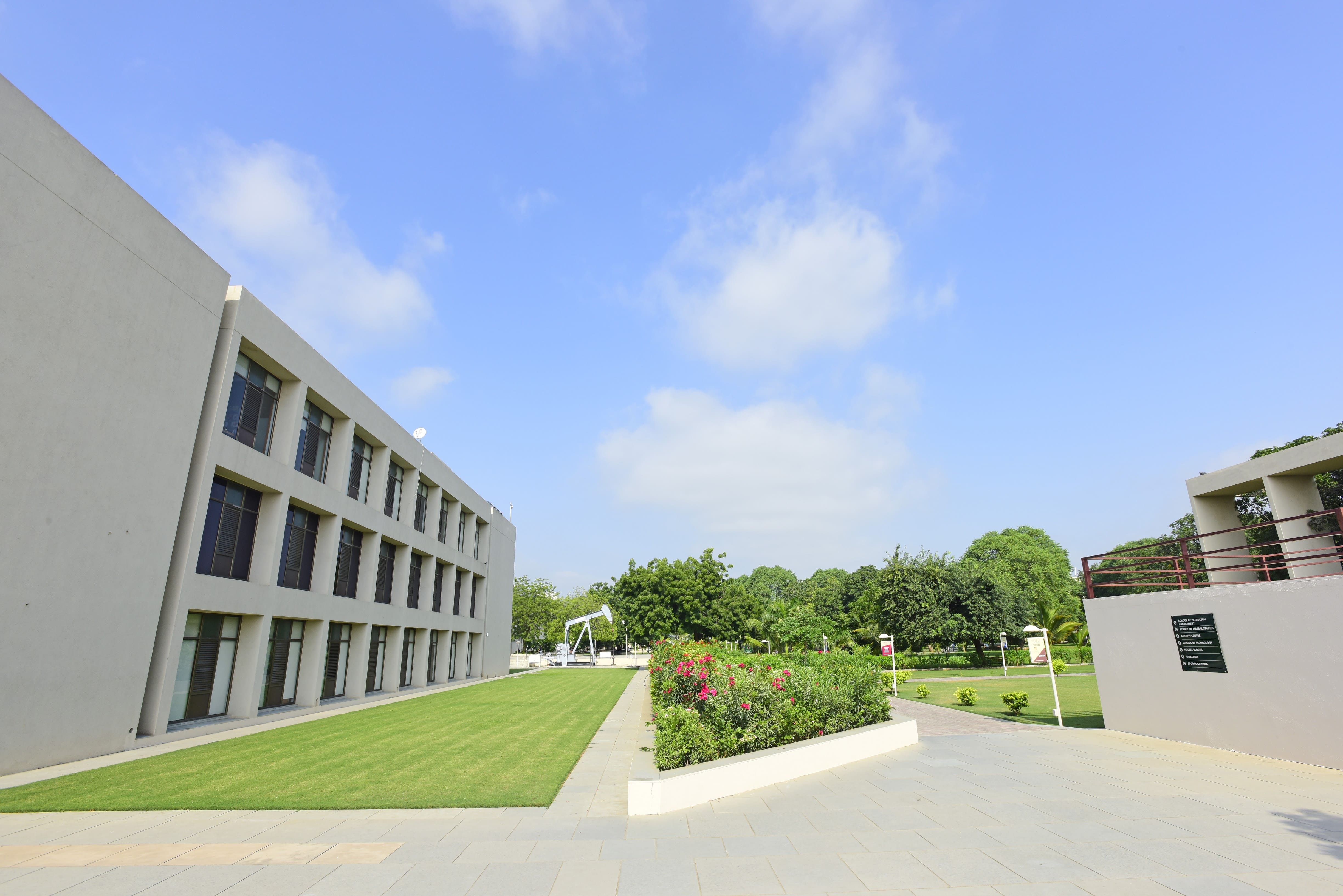PDEU Campus photo 32