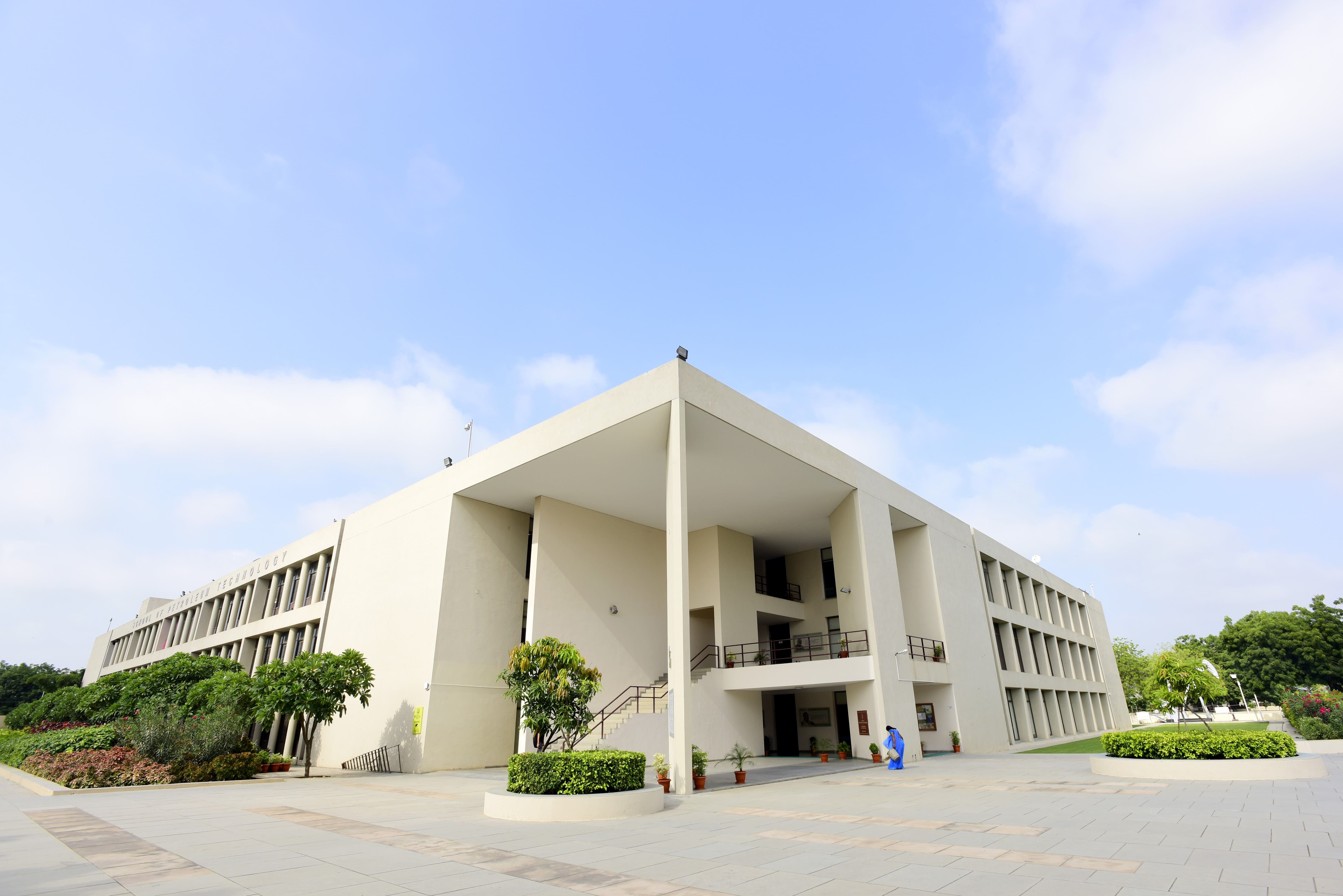 PDEU Campus photo 38