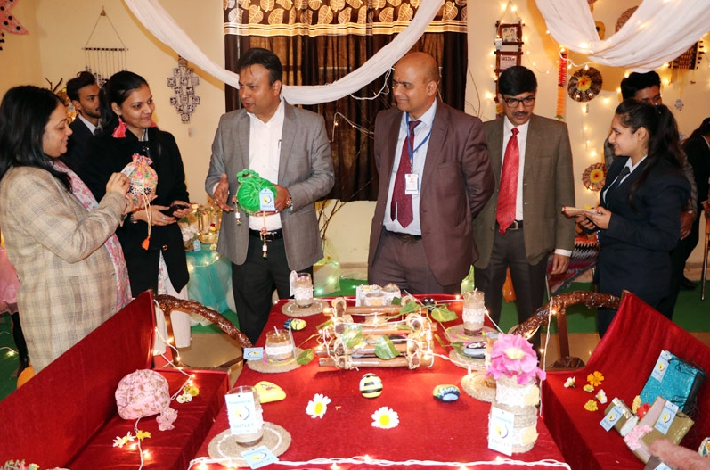 Sanskriti University Mathura Fashion Design Exhibition photo 6