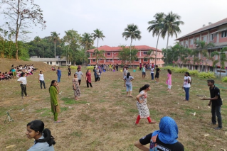 St. Gregorios Dental College Ernakulam Holi Celebration photo 4