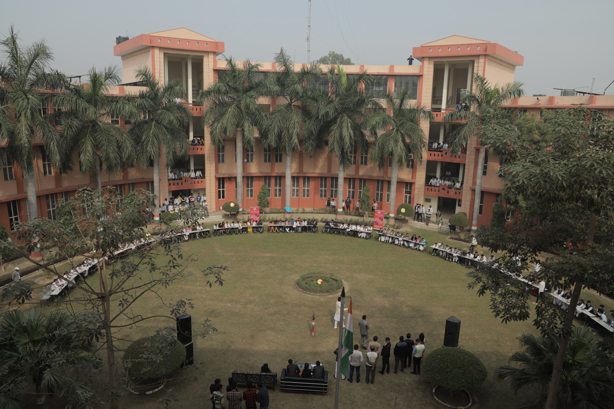 SU Gangoh Academic Building photo 1