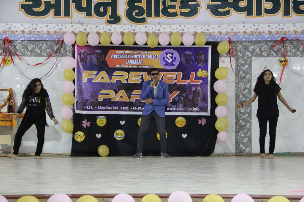 Vidyasagar Infotech College Jamnagar Farewell photo 9