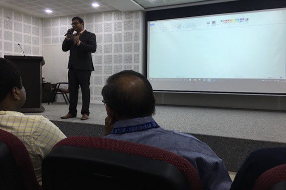 LJ University Seminars and Workshops photo 5