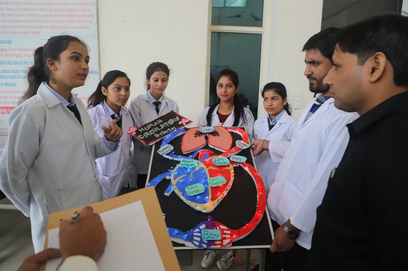 Career Point University Hamirpur Pharma Industrial Meet photo 8