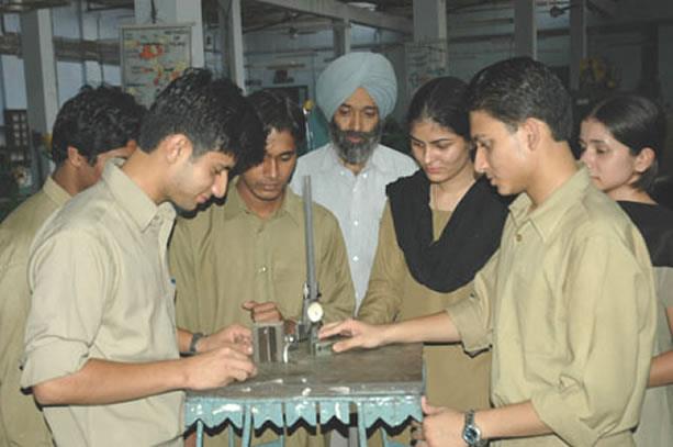 Thapar Polytechnic College Nabha College Overview photo 3