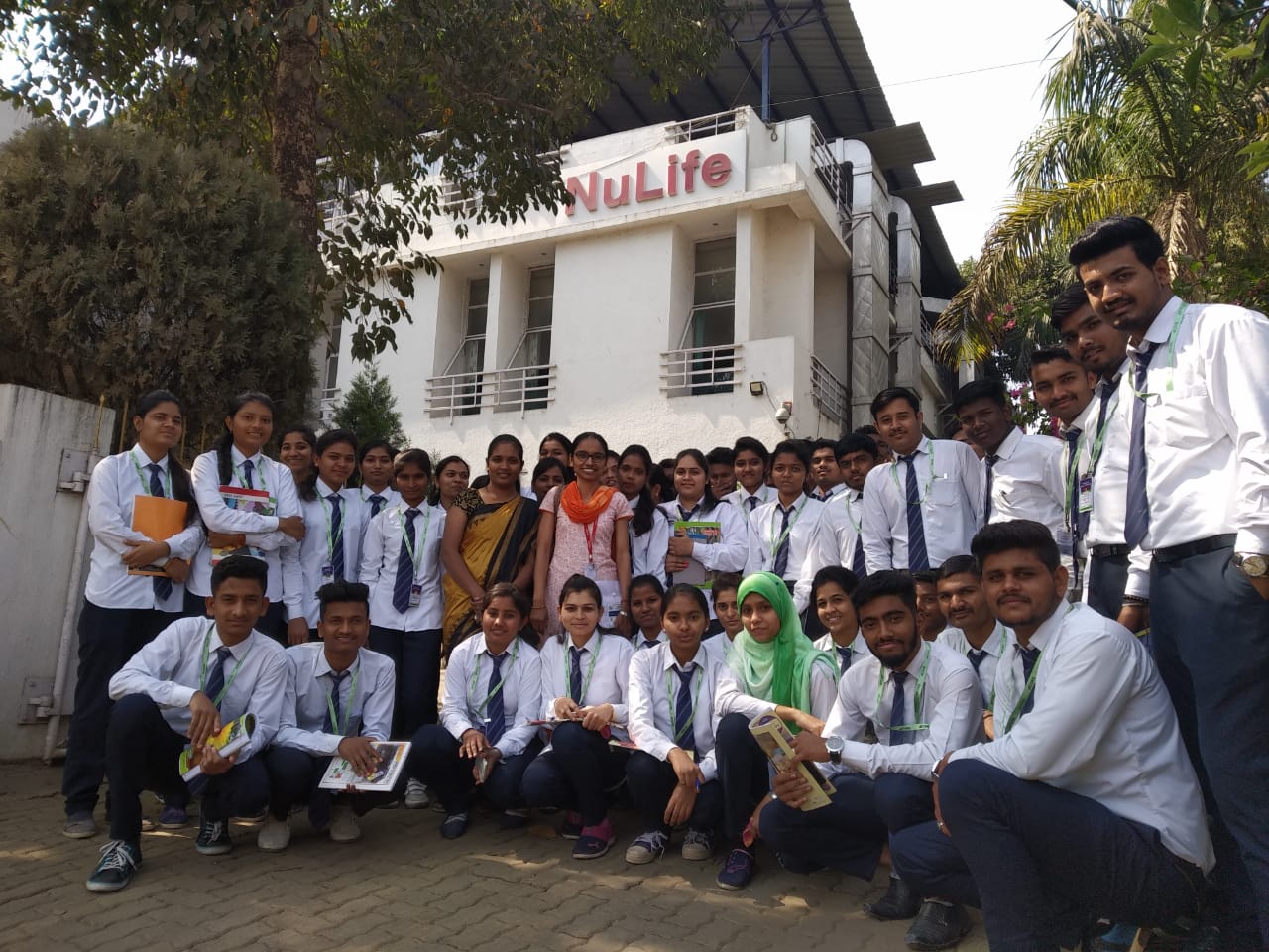 Dnyanvilas College of Pharmacy Pune Industrial Visit photo 3