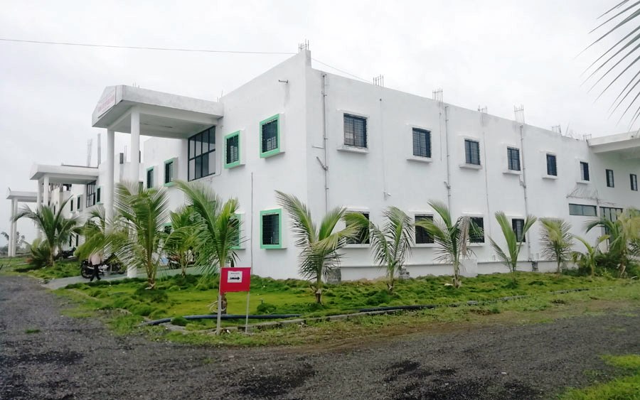 Shraddha Institute of Pharmacy Washim Campus photo 1