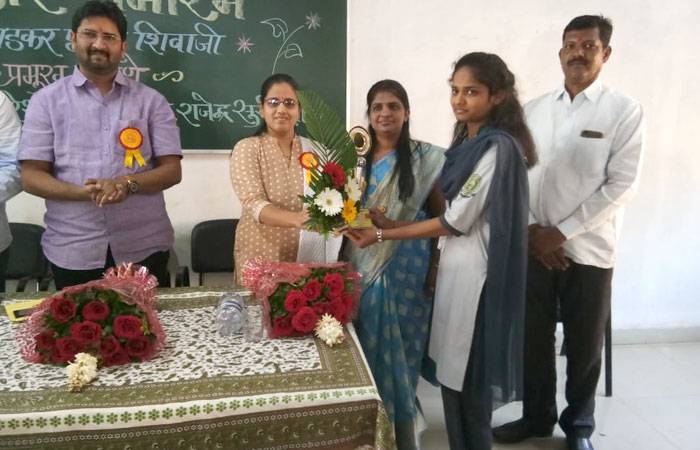 Anandi Pharmacy College Karvir College Cultural Event photo 5