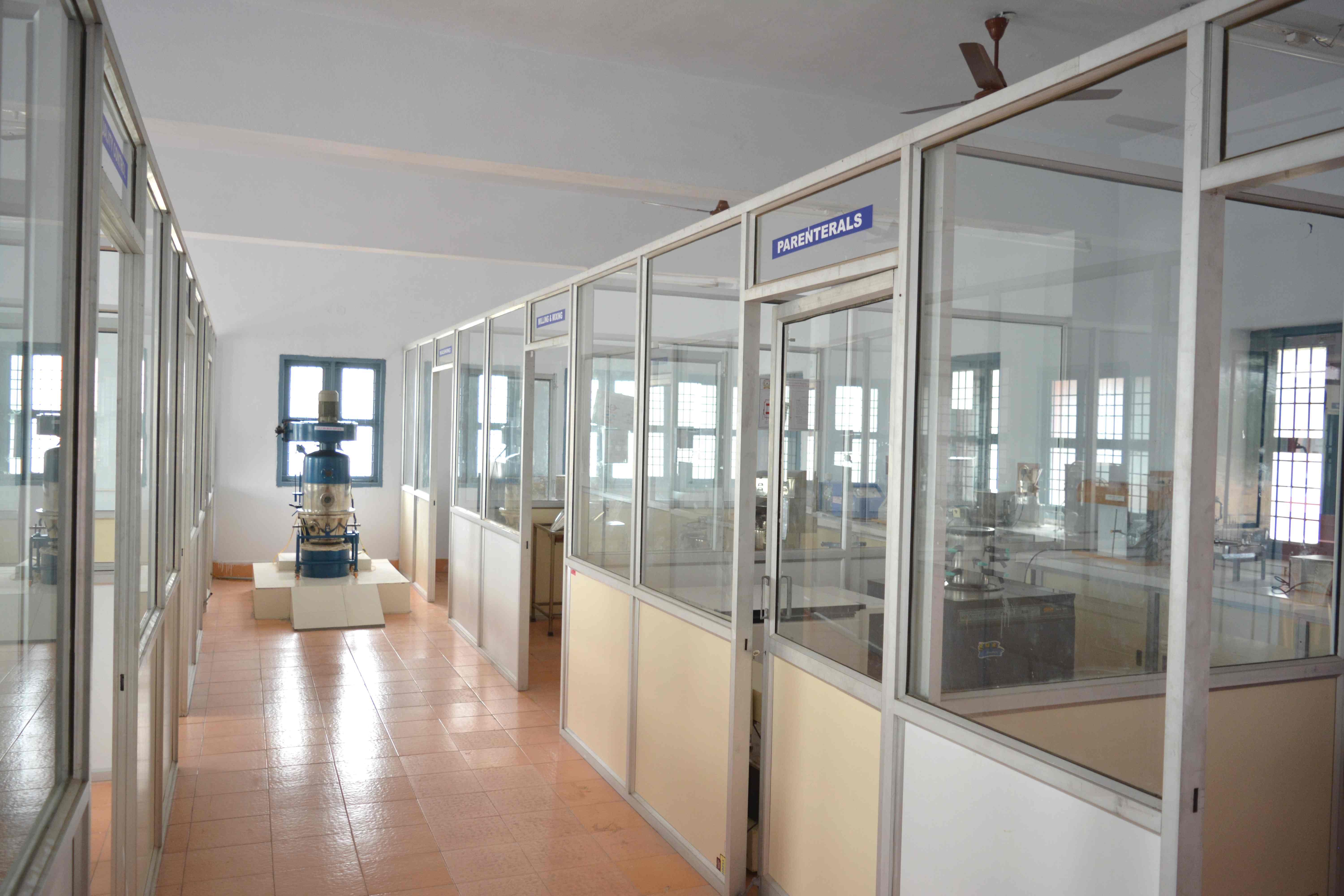 Chebrolu Hanumaiah Institute of Pharmaceutical Sciences Guntur Campus photo 22