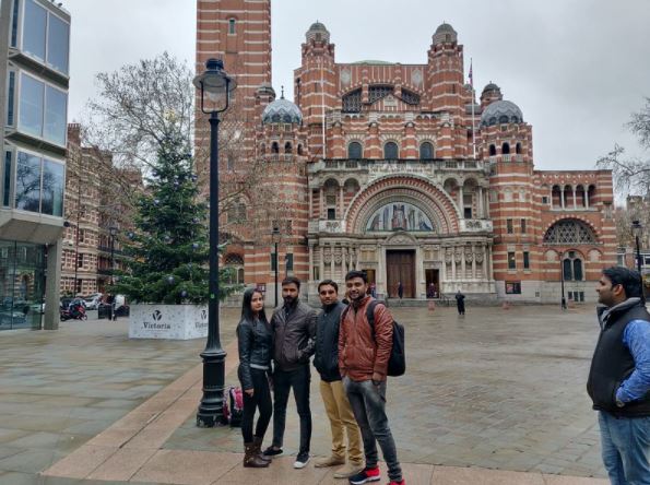 Asian Business School Noida Visit to Oxford University photo 4