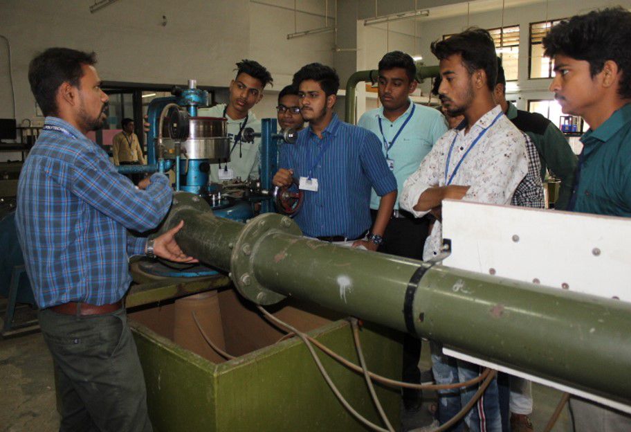 LJ Polytechnic Ahmedabad Campus photo 3