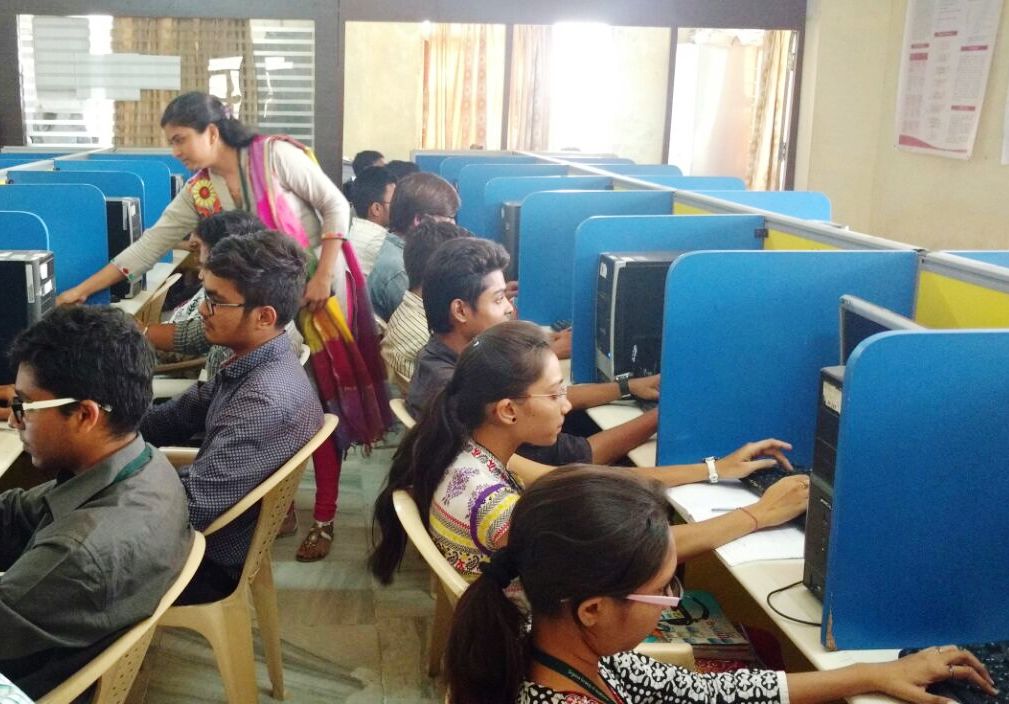 Sigma Institute of Engineering Vadodara Laboratory photo 24