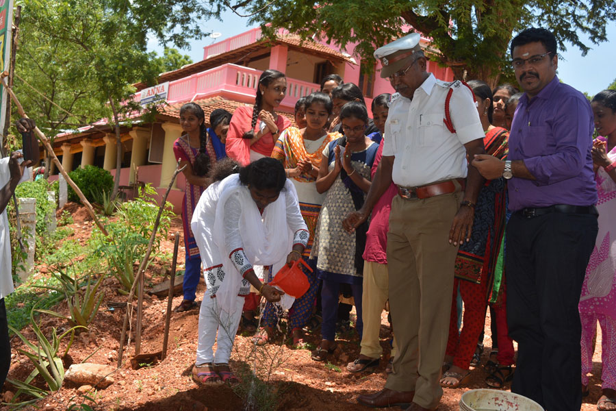 Anna Optometry College Madurai Extra Curriculars photo 5