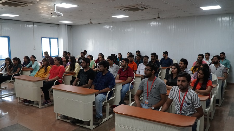 SRM University Sonepat Commerce Department photo 6