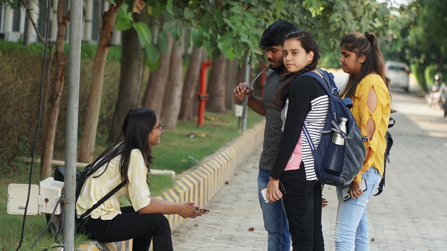 SRM University Sonepat Commerce Department photo 13