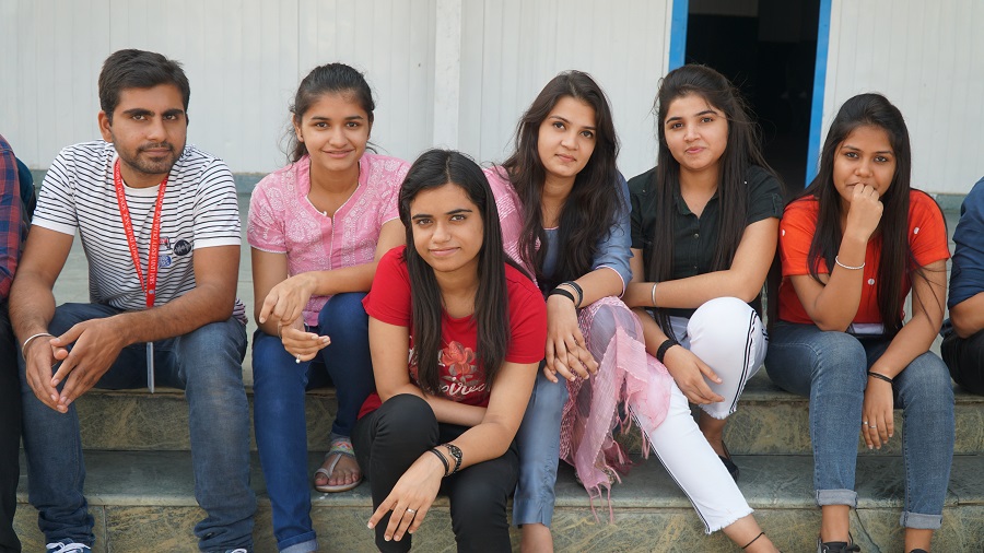 SRM University Sonepat Commerce Department photo 14