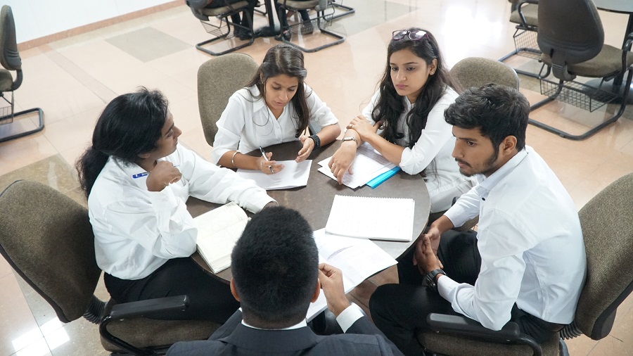 SRM University Sonepat Law Department photo 10