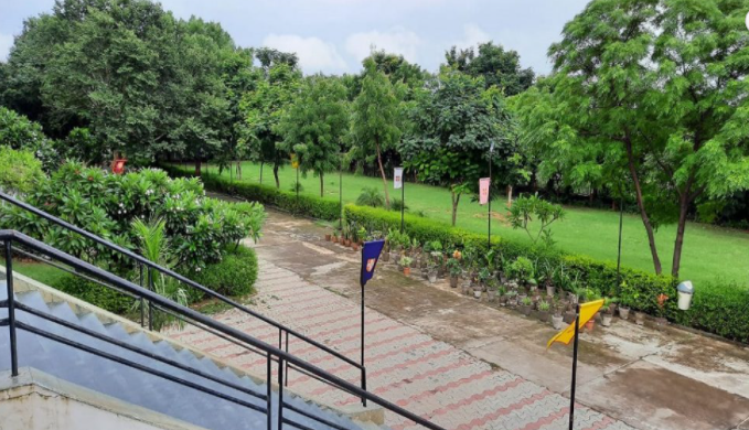 Rai School of Management Studies Ahmedabad Campus photo 2