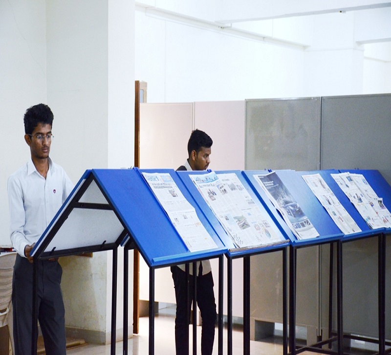 DY Patil University Pune Academic Building photo 7