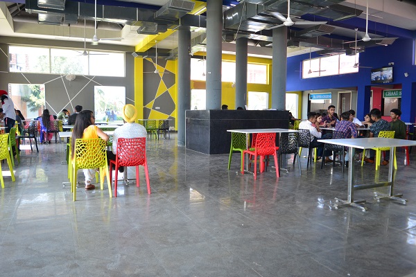 Rayat Bahra University Mohali Canteen photo 2