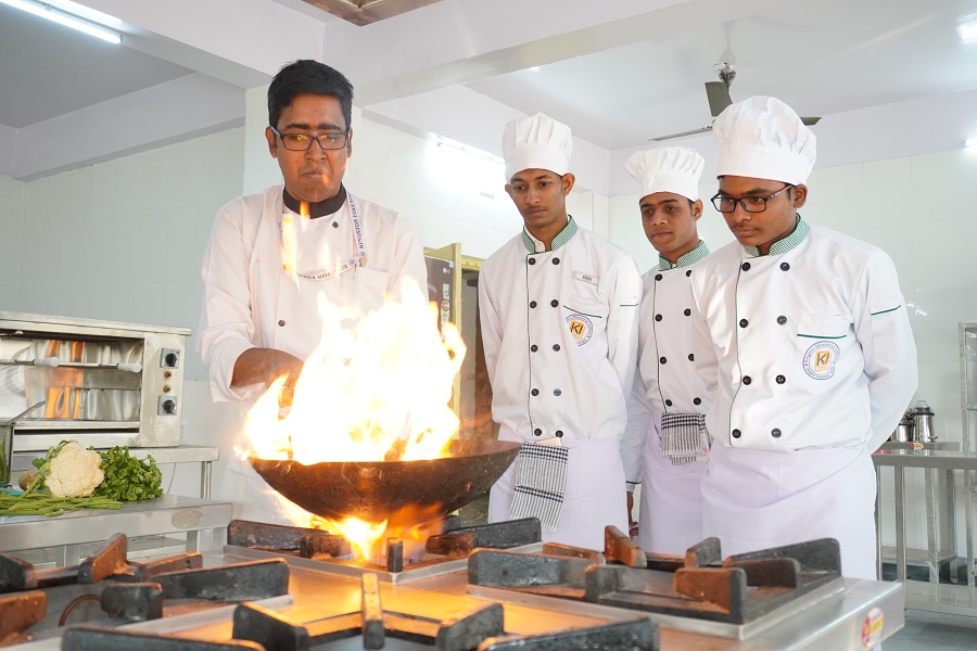 Kingston School of Management and Science Kolkata Lab photo 1